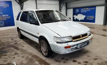 Mitsubishi Space Wagon 1995 года за 1 500 000 тг. в Астана фото 2