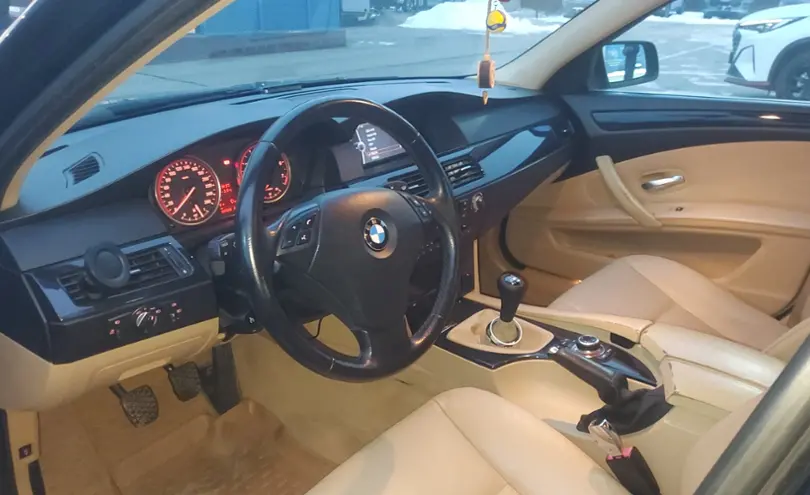 BMW 5 серии 2009 года за 6 300 000 тг. в Алматы фото 5