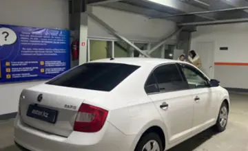 Skoda Rapid 2015 года за 4 500 000 тг. в Уральск