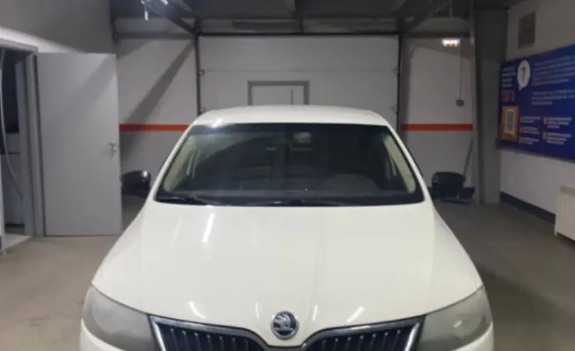 Skoda Rapid 2015 года за 4 500 000 тг. в Уральск фото 2