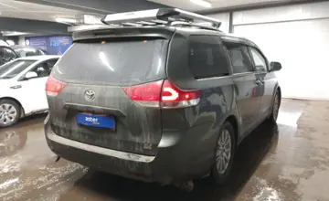 Toyota Sienna 2014 года за 11 000 000 тг. в Астана фото 3