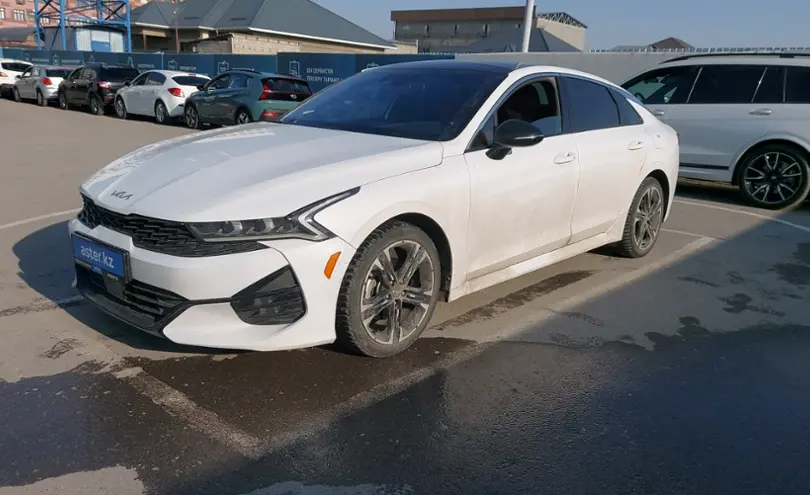 Kia K5 2021 года за 12 000 000 тг. в Шымкент