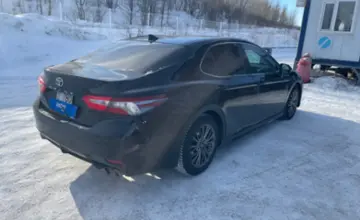 Toyota Camry 2021 года за 14 000 000 тг. в Усть-Каменогорск