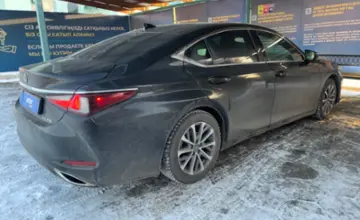 Lexus ES 2023 года за 27 000 000 тг. в Талдыкорган