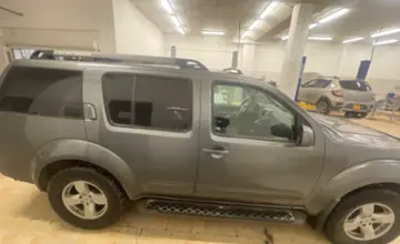 Nissan Pathfinder 2005 года за 7 500 000 тг. в Актобе фото 4
