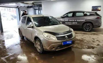 Renault Sandero 2012 года за 4 000 000 тг. в Астана фото 2