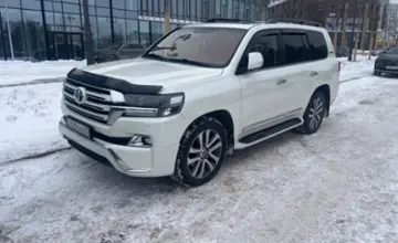 Toyota Land Cruiser 2016 года за 30 500 000 тг. в Астана фото 1