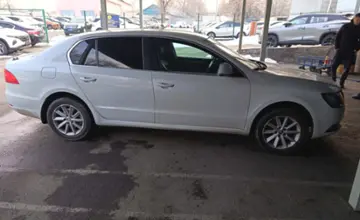 Skoda Superb 2014 года за 7 500 000 тг. в Алматы фото 4