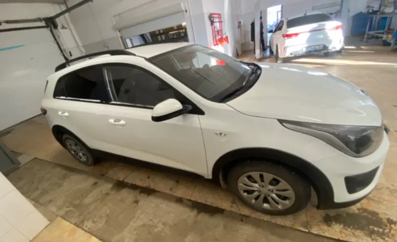 Kia Rio 2018 года за 6 000 000 тг. в Актобе фото 4