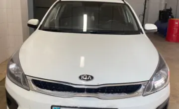 Kia Rio 2018 года за 6 000 000 тг. в Актобе фото 2