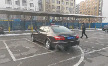 Mercedes-Benz E-Класс 2010 года за 6 500 000 тг. в Алматы фото 4