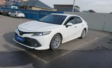 Toyota Camry 2019 года за 11 500 000 тг. в Шымкент фото 1