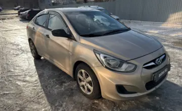 Hyundai Solaris 2013 года за 4 200 000 тг. в Уральск фото 3