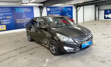 Hyundai Solaris 2015 года за 5 500 000 тг. в Астана фото 2