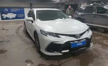 Toyota Camry 2023 года за 14 000 000 тг. в Астана фото 2
