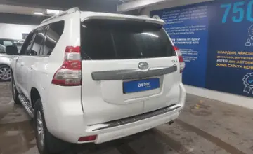 Toyota Land Cruiser Prado 2013 года за 14 000 000 тг. в Астана фото 4