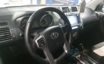 Toyota Land Cruiser Prado 2013 года за 14 000 000 тг. в Астана фото 5