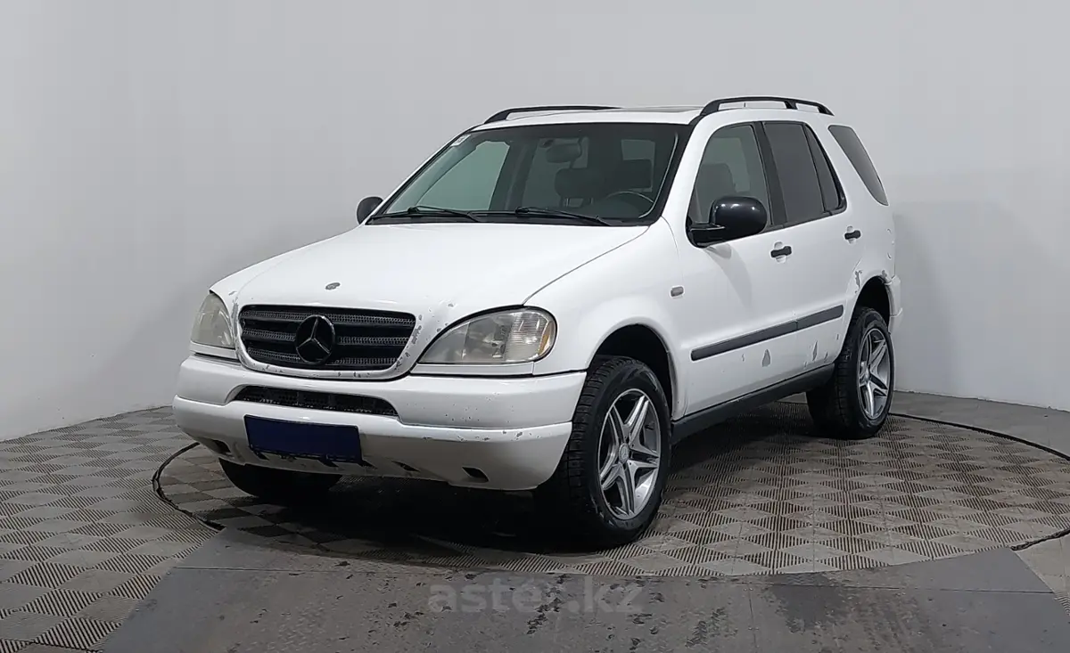 1998 Mercedes-Benz M-Класс