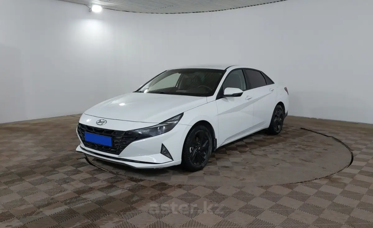 2022 Hyundai Elantra