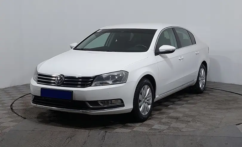 Volkswagen Passat 2014 года за 5 890 000 тг. в Астана