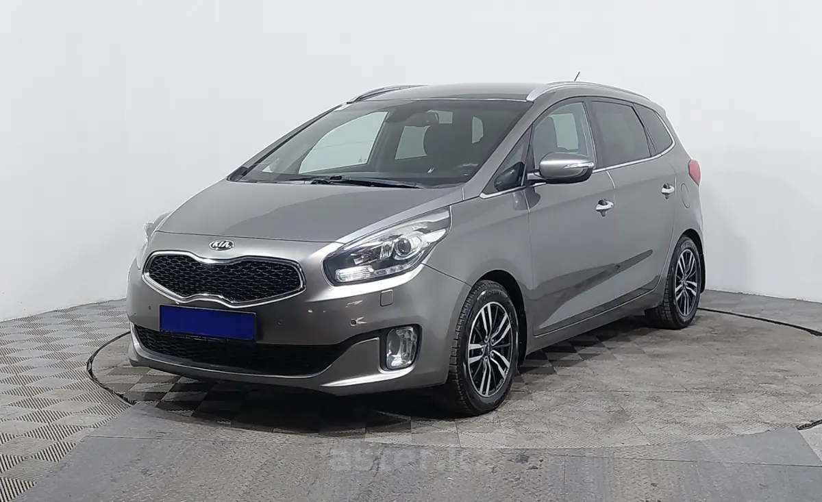 2014 Kia Carens