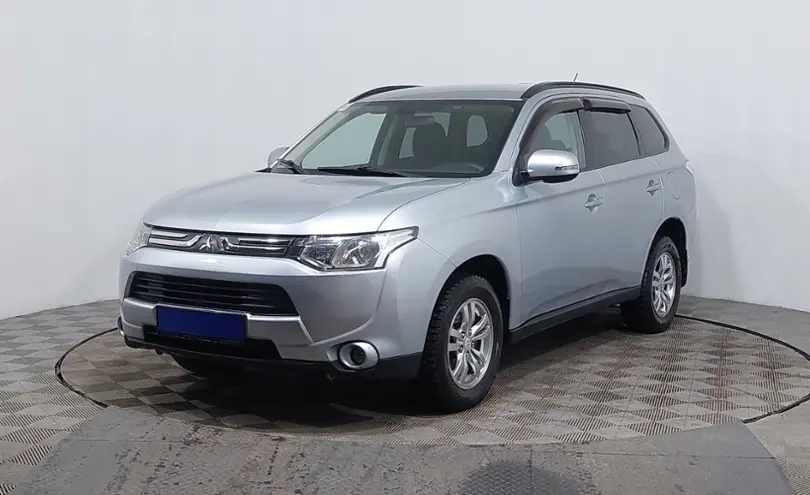 Mitsubishi Outlander 2013 года за 8 350 000 тг. в Астана