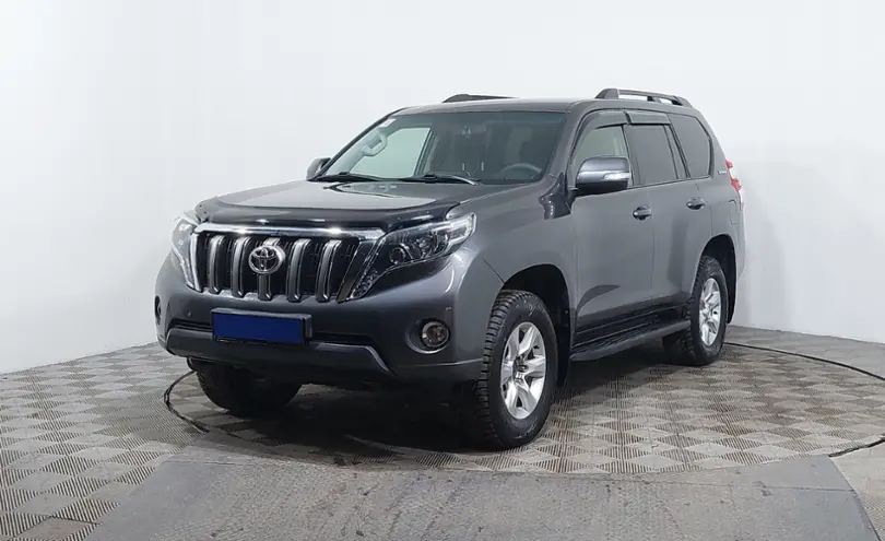 Toyota Land Cruiser Prado 2012 года за 15 550 000 тг. в Астана