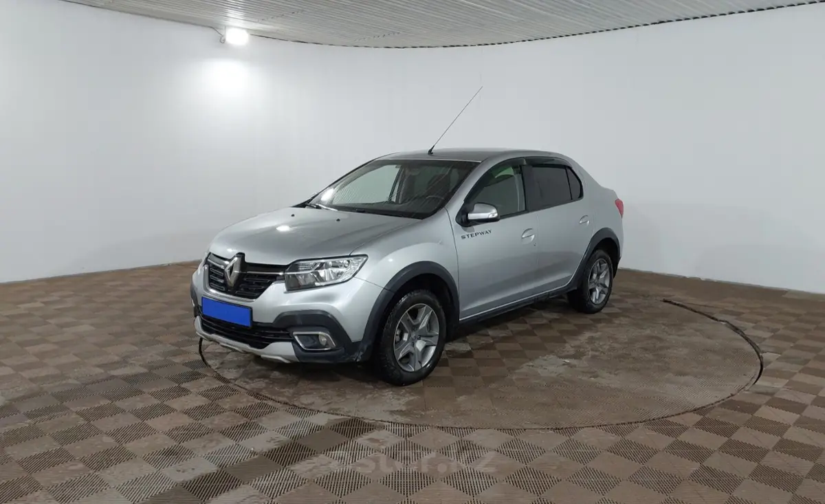 2021 Renault Logan