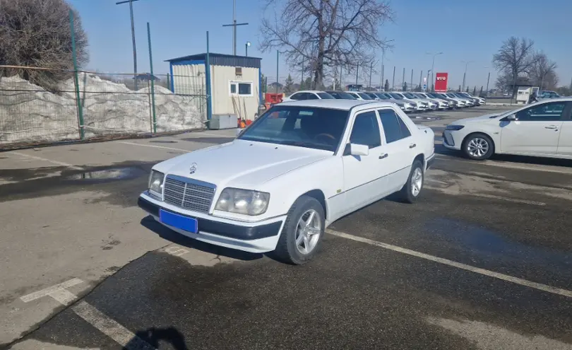 Mercedes-Benz E-Класс 1994 года за 1 500 000 тг. в Талдыкорган