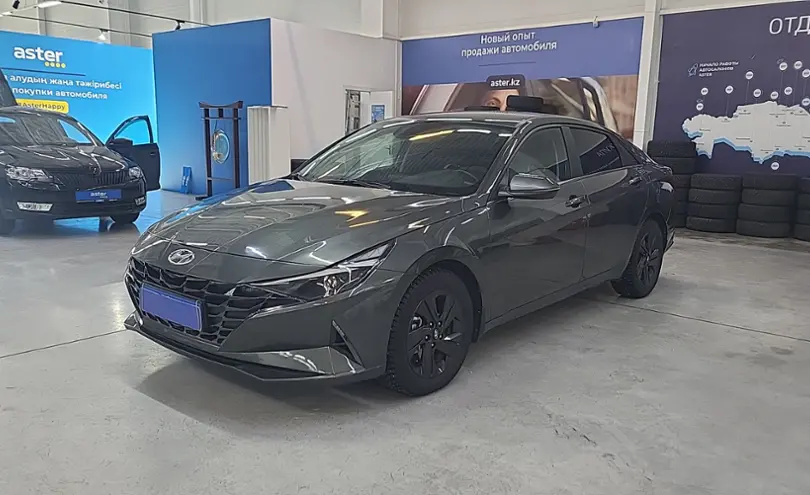 Hyundai Elantra 2021 года за 8 950 000 тг. в Усть-Каменогорск