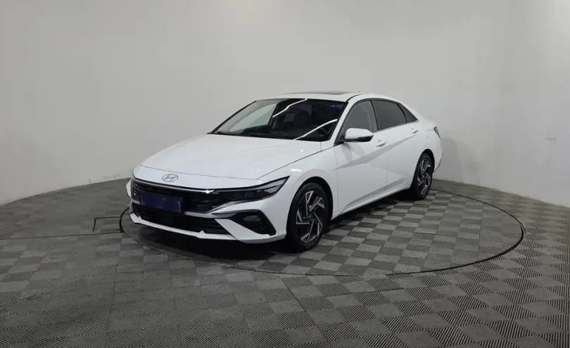 Hyundai Elantra 2023 года за 8 650 000 тг. в Алматы