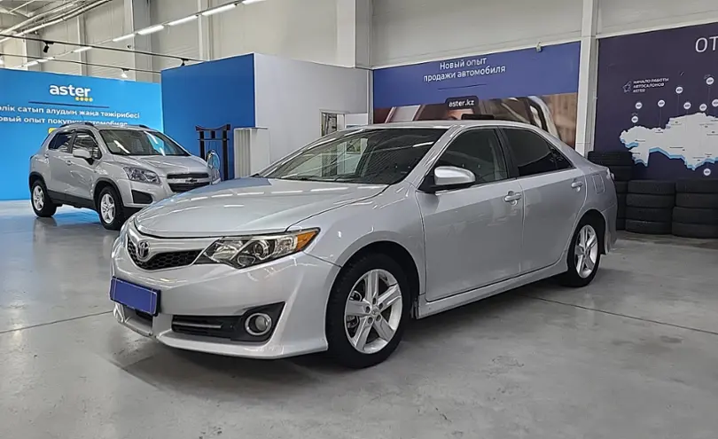 Toyota Camry 2012 года за 8 490 000 тг. в Усть-Каменогорск