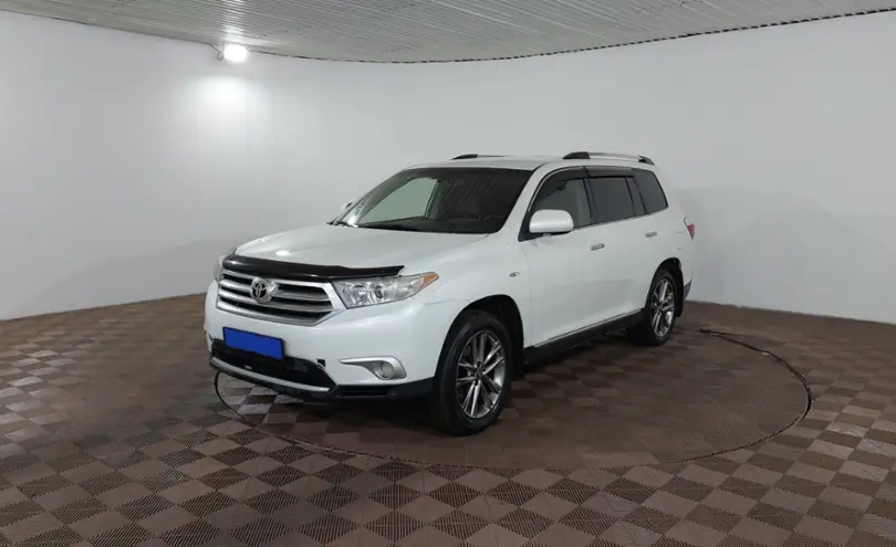 Toyota Highlander 2011 года за 10 990 000 тг. в Шымкент