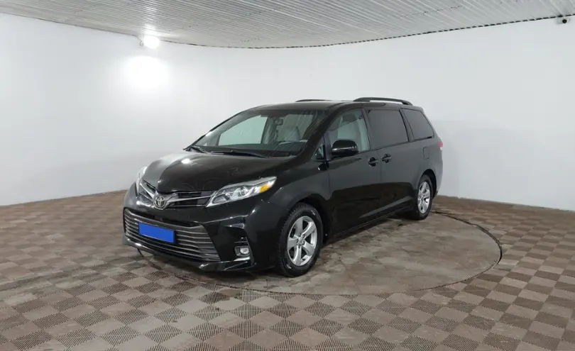 Toyota Sienna 2013 года за 11 700 000 тг. в Шымкент