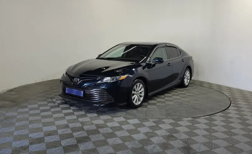 Toyota Camry 2018 года за 12 500 000 тг. в Алматы