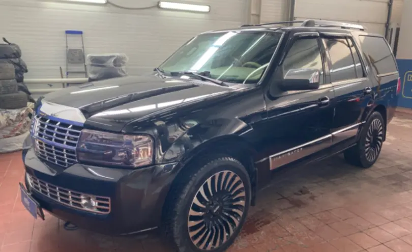 Lincoln Navigator 2007 года за 7 000 000 тг. в Астана