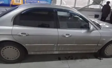 Hyundai Sonata 2003 года за 2 000 000 тг. в Уральск фото 4