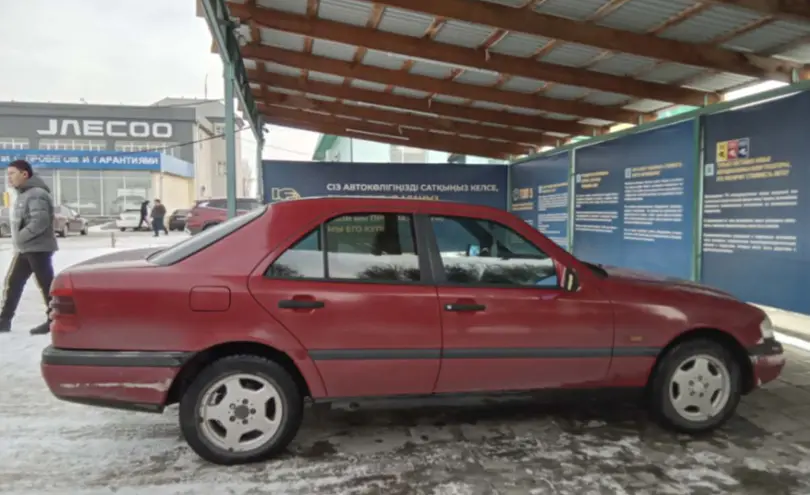 Mercedes-Benz C-Класс 1994 года за 1 500 000 тг. в Талдыкорган фото 4
