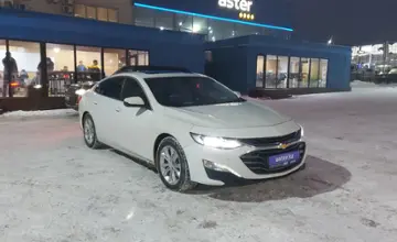 Chevrolet Malibu 2021 года за 9 800 000 тг. в Алматы фото 2