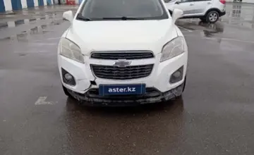 Chevrolet Tracker 2015 года за 4 000 000 тг. в Актау фото 2