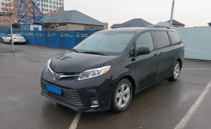 Toyota Sienna 2013 года за 13 000 000 тг. в Шымкент