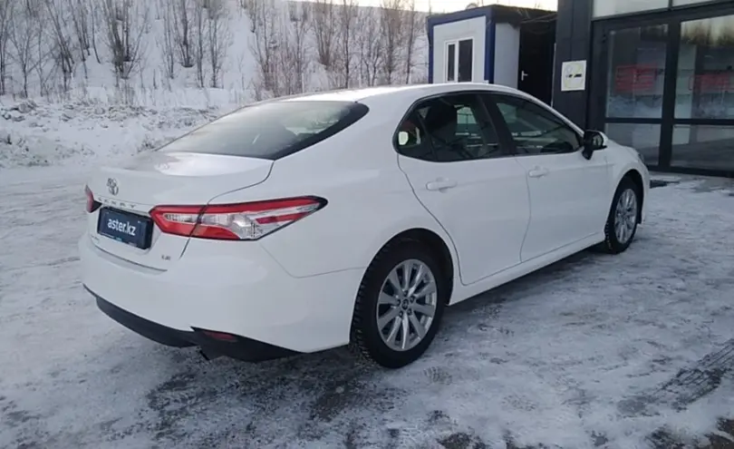 Toyota Camry 2017 года за 12 800 000 тг. в Усть-Каменогорск фото 5