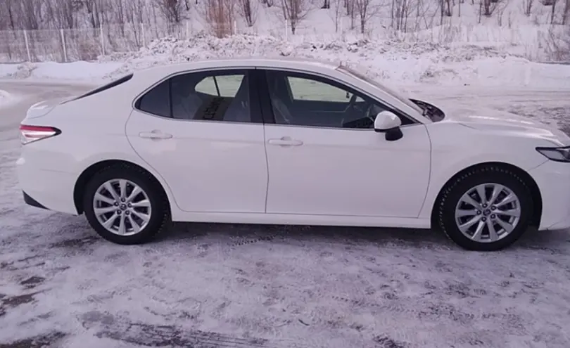 Toyota Camry 2017 года за 12 800 000 тг. в Усть-Каменогорск фото 4
