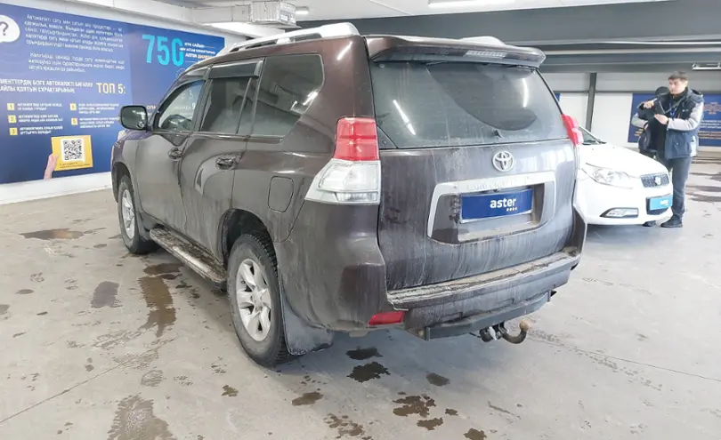 Toyota Land Cruiser Prado 2013 года за 17 000 000 тг. в Астана фото 4