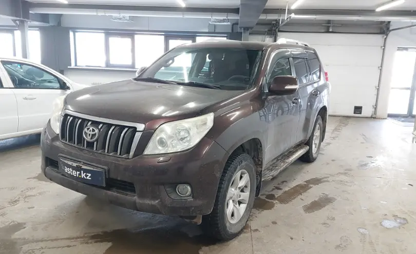 Toyota Land Cruiser Prado 2013 года за 17 000 000 тг. в Астана