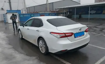 Toyota Camry 2018 года за 14 000 000 тг. в Шымкент фото 4