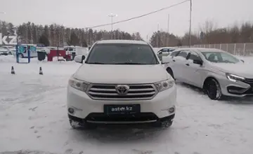 Toyota Highlander 2011 года за 13 000 000 тг. в Усть-Каменогорск фото 2