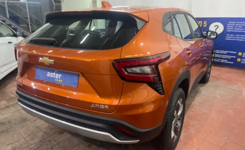 Chevrolet Tracker 2023 года за 11 500 000 тг. в Астана фото 5