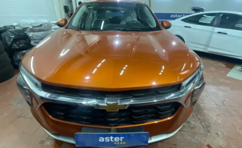 Chevrolet Tracker 2023 года за 11 500 000 тг. в Астана фото 2