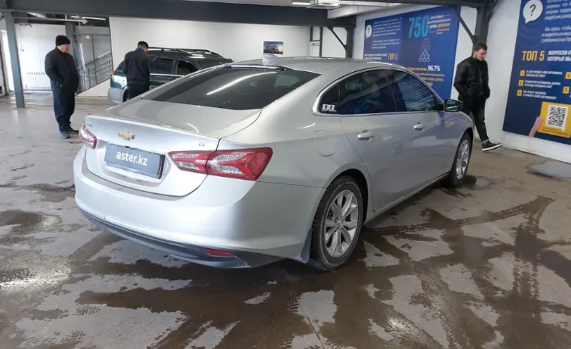Chevrolet Malibu 2019 года за 11 000 000 тг. в Астана фото 3